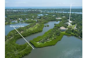 2660 Riverview Court, Vero Beach, FL 32963 - MLS#R11089732