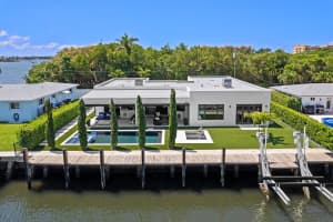 160 Periwinkle Drive, Hypoluxo, FL 33462 Sold 10/30/25