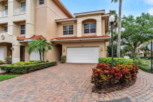4900 Vine Cliff Way E, Palm Beach Gardens, FL 33418 - MLS#R11089798