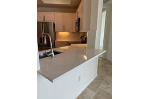 403 N Sapodilla Ave, West Palm Beach, FL 33401, Sold 03/31/25