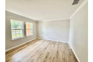 514 NW Riverside Drive, Port Saint Lucie, FL 34983 - MLS#R11089877