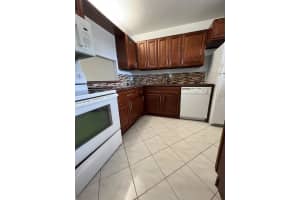 2800 Fiore Way 102, Delray Beach