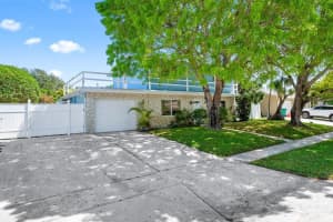 7 Willow Road, Tequesta, FL 33469 Sold 11/24/25