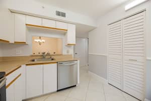 15364 Lakes Of Delray Boulevard 50, Delray Beach, FL 33484 - MLS#R11089967
