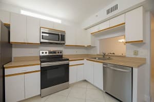 15364 Lakes Of Delray Boulevard 50, Delray Beach, FL 33484 - MLS#R11089967