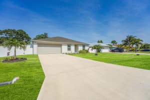 351 NW Byron Street, Port Saint Lucie, FL 34983 Sold 08/29/25