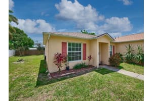 537 SW Hiawatha Street, Port Saint Lucie, FL 34953 Sold 10/23/25