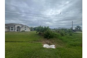 5382 NW West Paden Circle, Port Saint Lucie, FL 34986 Sold 06/05/25