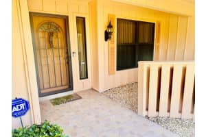 7995 SE Trenton Avenue Avenue, Hobe Sound, FL 33455 Sold 12/08/25