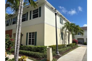 275 SW 7th Court, Pompano Beach, FL 33060 - MLS#R11090013