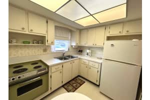 2955 Crosley Drive W F, West Palm Beach