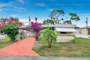 16 Rachael Road, Greenacres, FL 33463 Sold 07/18/25
