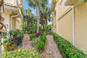 12755 SE Old Cypress Drive, Hobe Sound, FL 33455 - MLS#R11090104