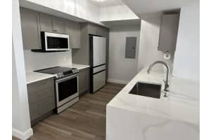 1551 N Flagler Drive 905, West Palm Beach, FL 33401 Sold 12/15/25