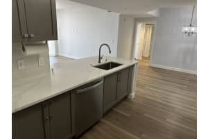 1551 N Flagler Drive 905, West Palm Beach, FL 33401 Sold 12/15/25