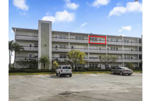 424 Southampton B 424, West Palm Beach, FL 33417 - MLS#R11090175