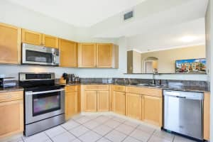 11021 Legacy Lane 303, Palm Beach Gardens, FL 33410 - MLS#R11090203
