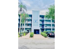 650 SW 124th Terrace 202p, Pembroke Pines, FL 33027 Sold 08/21/25