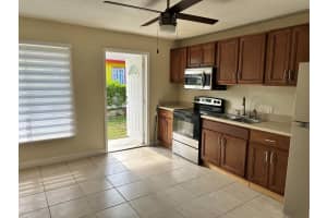 1606 Avenue K Avenue, Fort Pierce, FL 34950 - MLS#R11090393