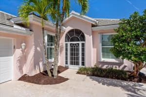 4922 SE Heartleaf Terrace, Hobe Sound, FL 33455 - MLS#R11090421