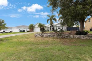 427 SW Cahoon Court, Port Saint Lucie, FL 34953 Sold 09/03/25