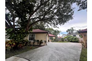 12147 Cuddington Court, Wellington