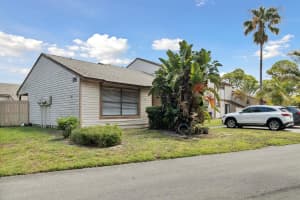 116 Sherwood Circle 7a, Jupiter