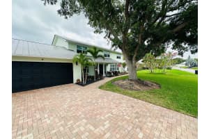 691 SW Pine Tree Lane, Palm City, FL 34990 Sold 09/05/25