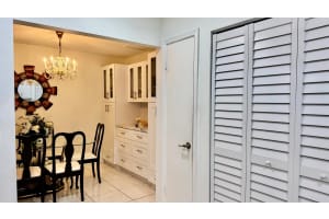 1053 Manor Drive 14-A, Palm Springs, FL 33461 - MLS#R11090578