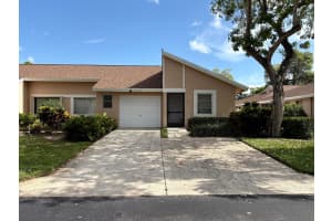 8279 Summerbreeze Lane 8279, Boca Raton