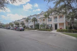 146 Aragon Way 103, Jupiter
