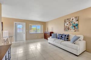 64 Coventry C, West Palm Beach, FL 33417 - MLS#R11090744