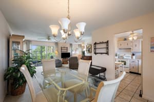 225 Bonnie Boulevard 305, Palm Springs, FL 33461 Sold 07/25/25