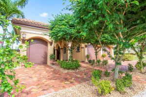 143 SE Bella Strano, Port Saint Lucie, FL 34984 - MLS#R11090794