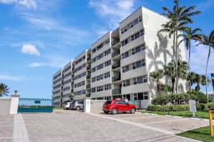 1237 Hillsboro Mile 402, Hillsboro Beach, FL 33062 - MLS#R11090801