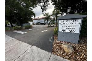 659 W Oakland Park Boulevard 206c, Oakland Park, FL 33311 Sold 10/17/25