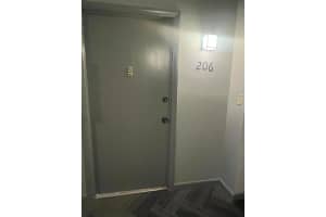 659 W Oakland Park Boulevard 206c, Oakland Park, FL 33311 Sold 10/17/25