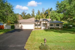 5320 SW 199th Avenue, Pembroke Pines, FL 33332 Sold 10/24/25