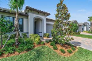 758 SE Courances Drive, Port Saint Lucie, FL 34986 - MLS#R11090871
