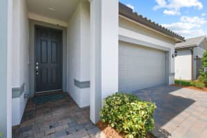 758 SE Courances Drive, Port Saint Lucie, FL 34986 - MLS#R11090871