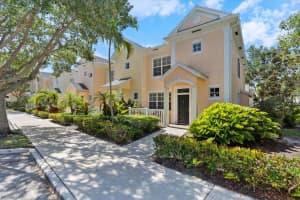 826 Dakota Drive 105, Jupiter, FL 33458 Sold 07/11/25