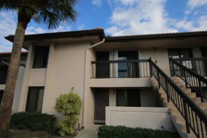 350 Club Circle 204, Boca Raton