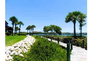 6062 Se Landing Way 2, Stuart