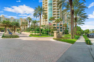 3740 S Ocean Boulevard 403, Highland Beach
