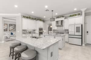5211 SW Blue Daze Way, Palm City, FL 34990 - MLS#R11090935