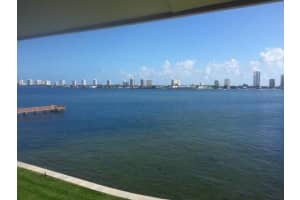 2936 Lake Shore Drive 203, Riviera Beach, FL 33404 - MLS#R11090970
