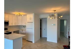 2936 Lake Shore Drive 203, Riviera Beach, FL 33404 - MLS#R11090970