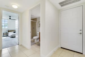 610 Clematis Street 310, West Palm Beach, FL 33401 - MLS#R11090983