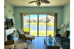 1 Harbour Isle Drive E 104, Fort Pierce, FL 34949 - MLS#R11091002