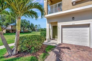 3031 SE Lexington Lakes Drive 202, Stuart, FL 34994 Sold 09/25/25